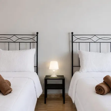 Angel Ganivet Apartment